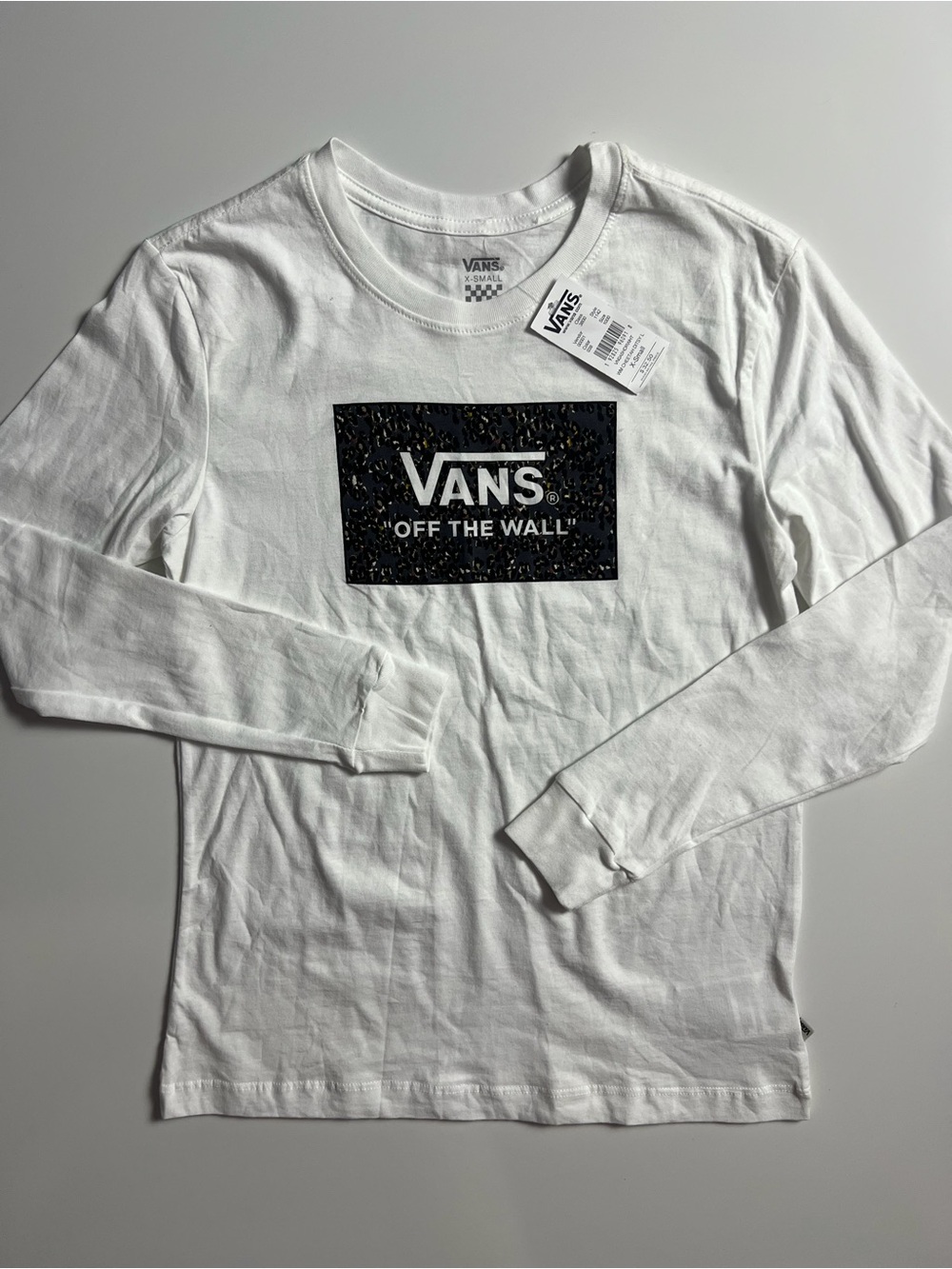 NWT Vans Cheetah Ditsy Long Sleeve, White, Size XS